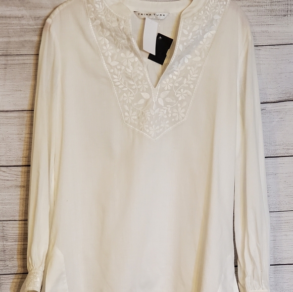 🗯Trina Turk Tiburon Embroidered Blouse - Picture 8 of 9